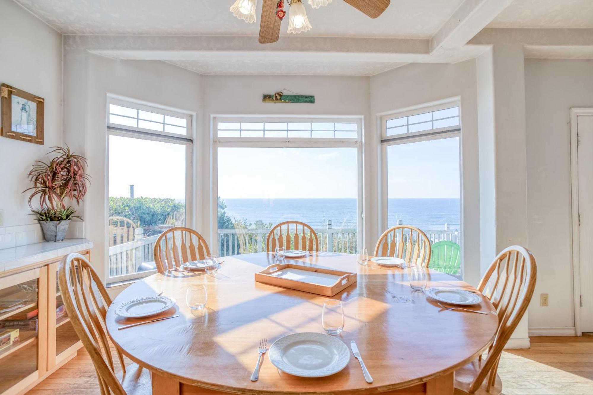 Enchantment By The Sea Lincoln City Exterior photo